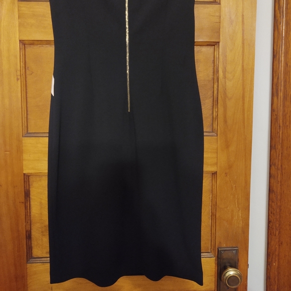 🟩⬛⬜Striped Calvin Klein Dress⬜⬛🟩 - Picture 4 of 8